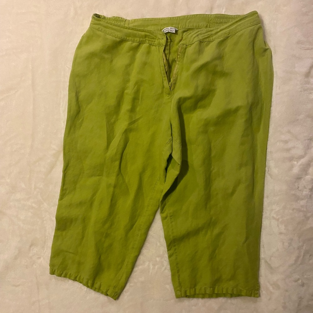 Jennifer Women Lime Green Capri Pants size 20w